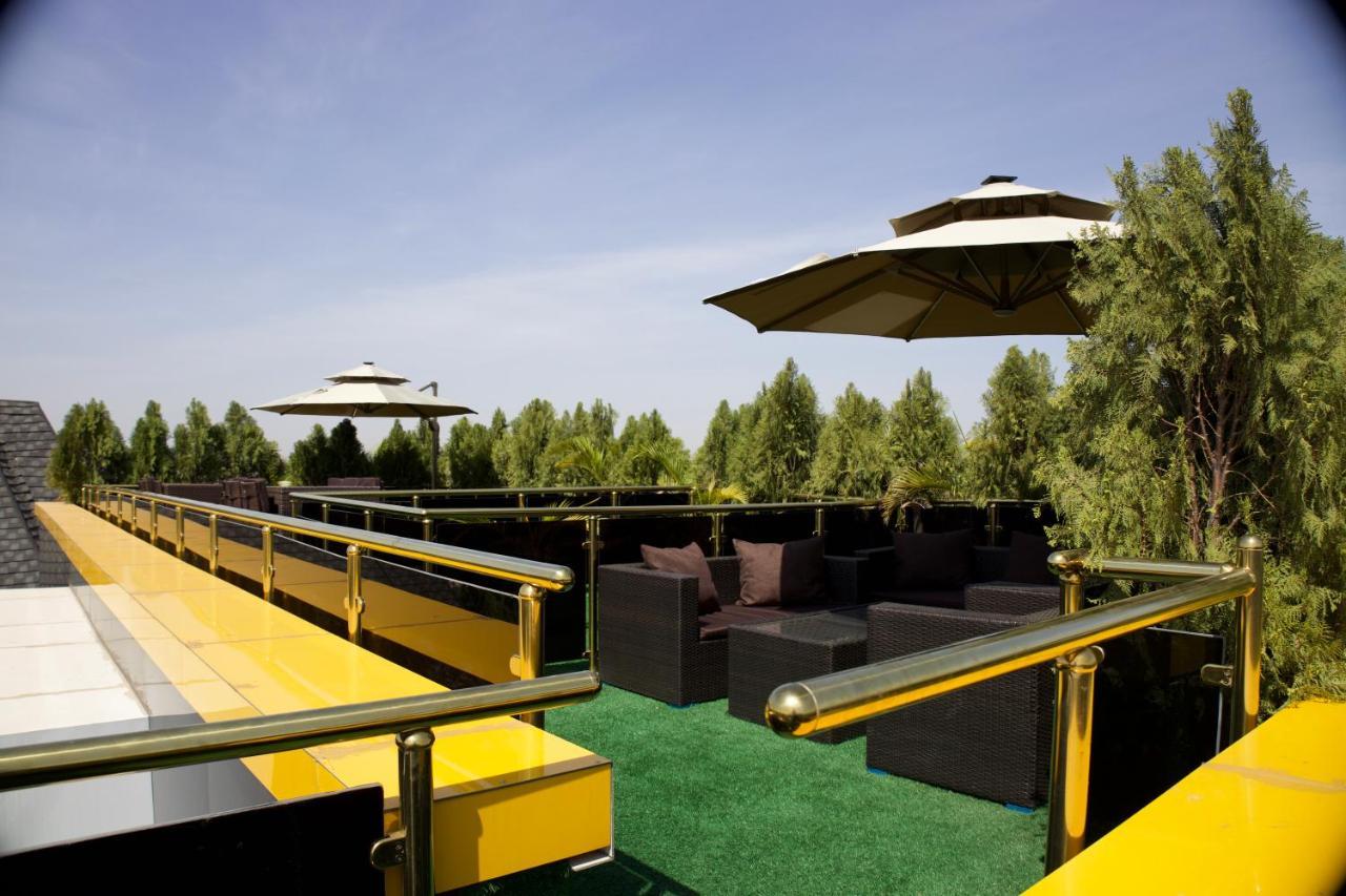 No.1 Hotel Абуджа Экстерьер фото